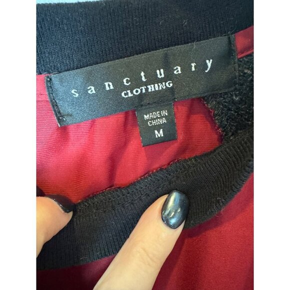 Sanctuary Shirt Women Medium Red Silky Short Tweed Sleeve Back Zip Blouse Preppy - Picture 6 of 7